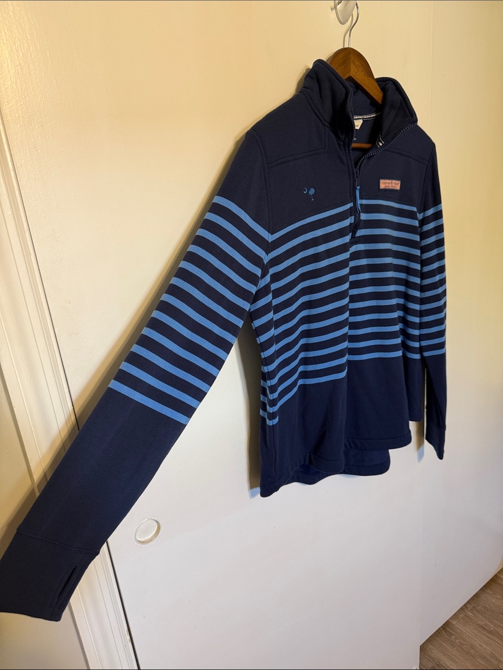 Vineyard Vines Women’s The Shep Shirt Navy Blue Stripes 1/4 Zip L - Picture 2 of 11